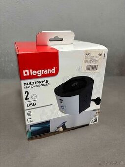 Stolová predlžovačka / nabíjacia stanica Legrand Multiprise