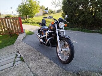 Predám Hondu VT 750 S. R.v. 2011.