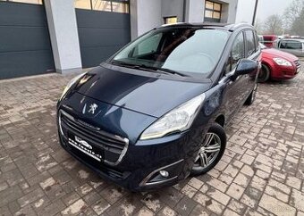 Peugeot 5008 1.6 HDi Panorama, 7 míst nafta manuál 84 kw