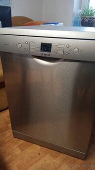 Predám umývačku riadu Bosch.