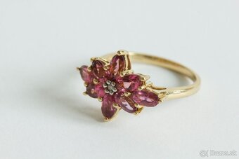 Exotický 9ct zlatý prsteň s ružovým turmalínom