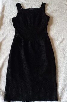 Čierne krajkové šaty