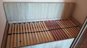 Jednolôžková posteľ