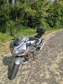 Suzuki SV 1000S rv. 2004