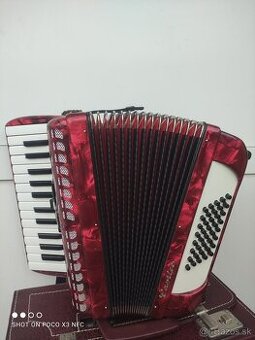 Akordeón Weltmeister Caprica
