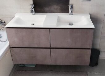 umyvadlo + skrinka gratis