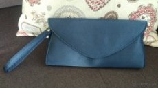 Dámska spoločenská kabelka tmavo-modrej farby - 1