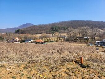 Na predaj pozemok v skvelej lokalite - Veľký Šariš