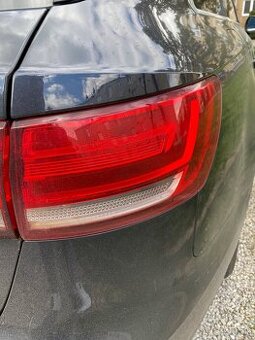 Zadná lampa vonkajsia pravá Audi A4 B9