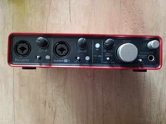 Focusrite Scarlett 2i4