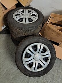 DISKY OCTÁVIA s pneu. 195/65 R15 a puklicami