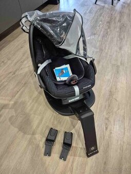 Maxi-Cosi Pebble Plus + ISOFIX základňa + príslušenstvo