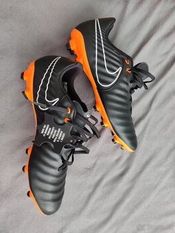 Nike tiempo legend