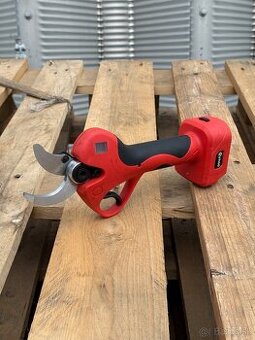 AKU noznice 18V Makita