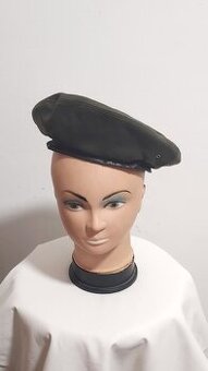 Baret. Armáda. Rusko. Pohraničník. nové.