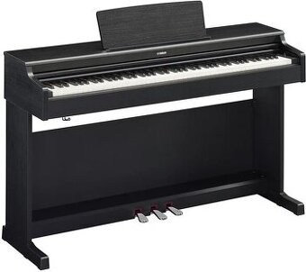 Piano Yamaha Arius