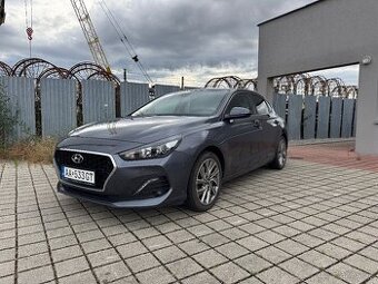 Hyundai i30 fastback 62000km