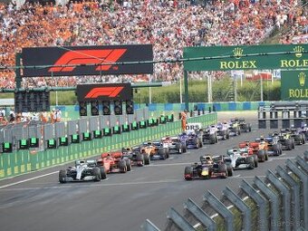 F1 VC Maďarsko - Hungaroring 2025 tribúna