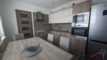 3-izbový byt na predaj, Vráble – sídl. Lúky, 84 m2