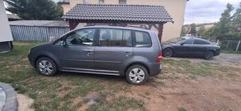 Volkswagen Touran 1.9 TDI 7-miestne