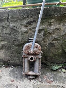 Dvojpiestová ručná pumpa - 1
