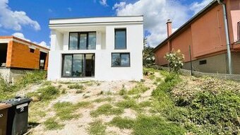 Exkluzívna ponuka - útulný, moderný, tehlový rodinný dom s v