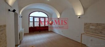 ADOMIS - Priestory na prízemí, 81m2, Hlavná ulica, VITÉZOV D - 1