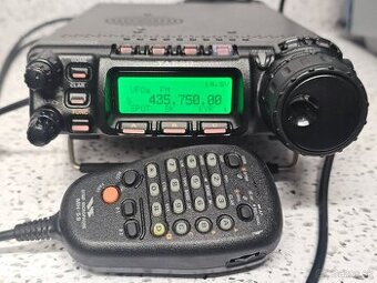 YAESU FT-857D 》 ALL MODE HF VHF UHF MOBILNÁ RÁDIOSTANICA