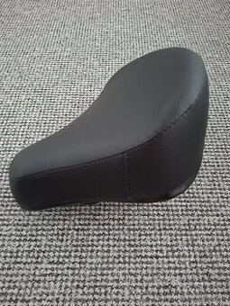 Sedlo na Babetta a další typy mopedů. (nové)