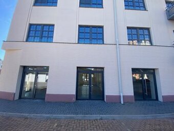 -predaj komerčného prízemného nebytového priestoru