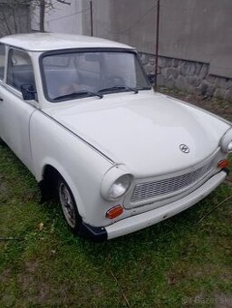 TRABANT 601