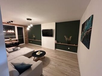 Prenájom 2-izbového bytu (63m2) Nové Zámky, Nábrežná ul.