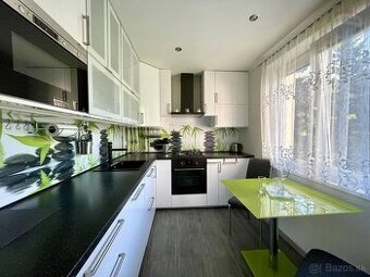 REZERVOVANÝ : 3 izbový byt po kompletnej rekonštrukcii v Pod - 1