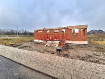 ADOMIS - predáme 4izbový bungalov 516m2, Šarišské Bohdanovce