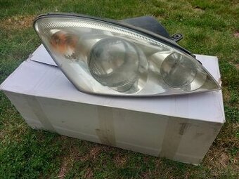 Kia ceed I svetla predne