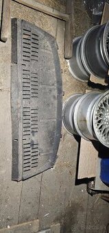 Zadné pláto škoda 120