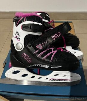 Predám dievčenské korčule