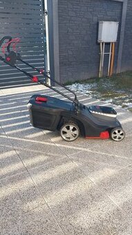 Akumulátorova kosačka