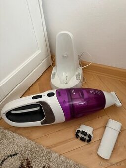 Vysávač akumulátorový ETA Verto Li-ion 3442 90000