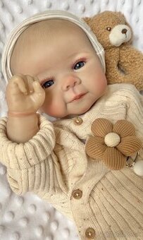 Realistická bábika Jakubko