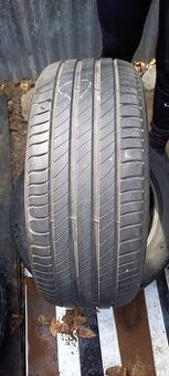 Predám letné pneu 225/45r17 Michelin