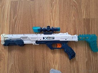 Predám detskú zbraň (Nerf zbraň sniper profi)