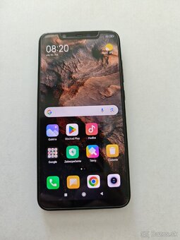 Predám Xiaomi mi 8. 6/256Gb