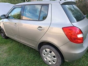 šKODA FABIA 2 - rozpredám