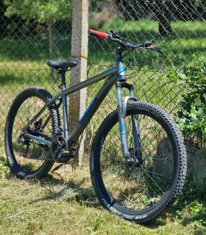 Zachovalý horský bicykel