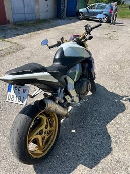 Honda CB1000r