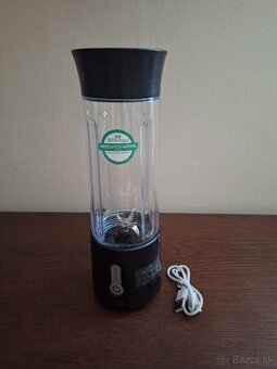 Mixér na smoothie