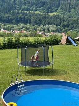Trampolina