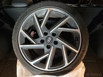 Originálne Hyundai i30 R18 Alu Disky 4 ks