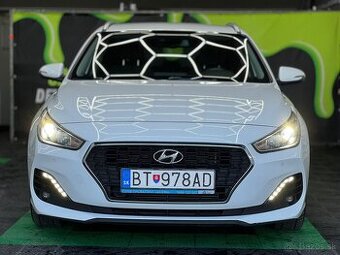 Hyundai i30 combi nafta automat...odpočet DPH
